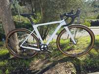 Bicicleta de gravel xs oportunidade carbono