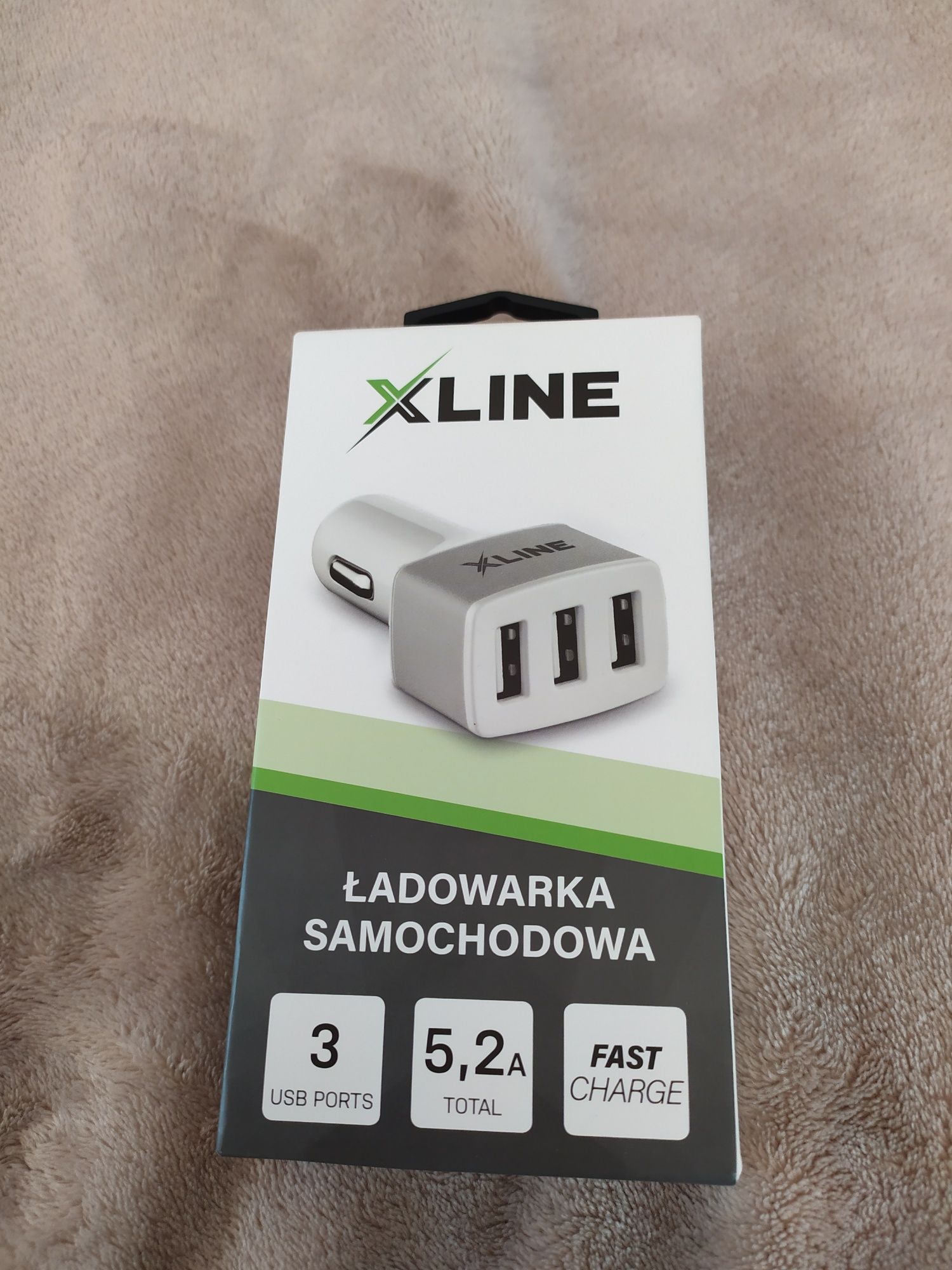 Ładowarka samochodowa xline