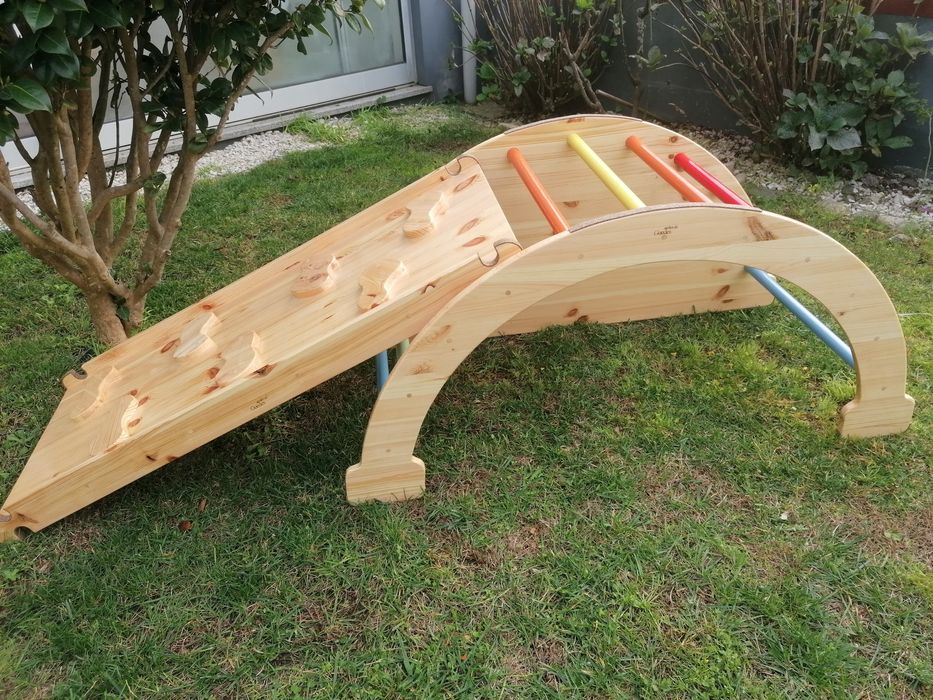 Arco colorido/ baloiço/ secretária 3 em 1