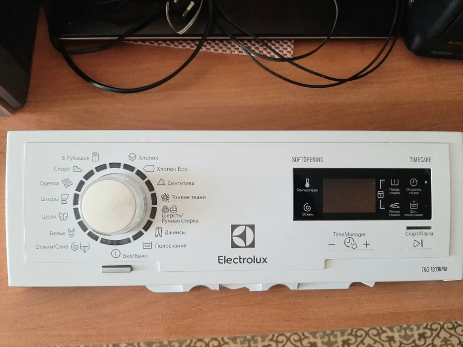 Панель управления Electrolux EW6T4272U