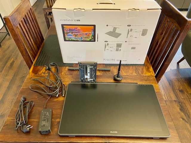 tablet graficzny huion kamvas 22 plus