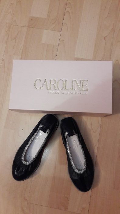 Nowe buty Caroline 35