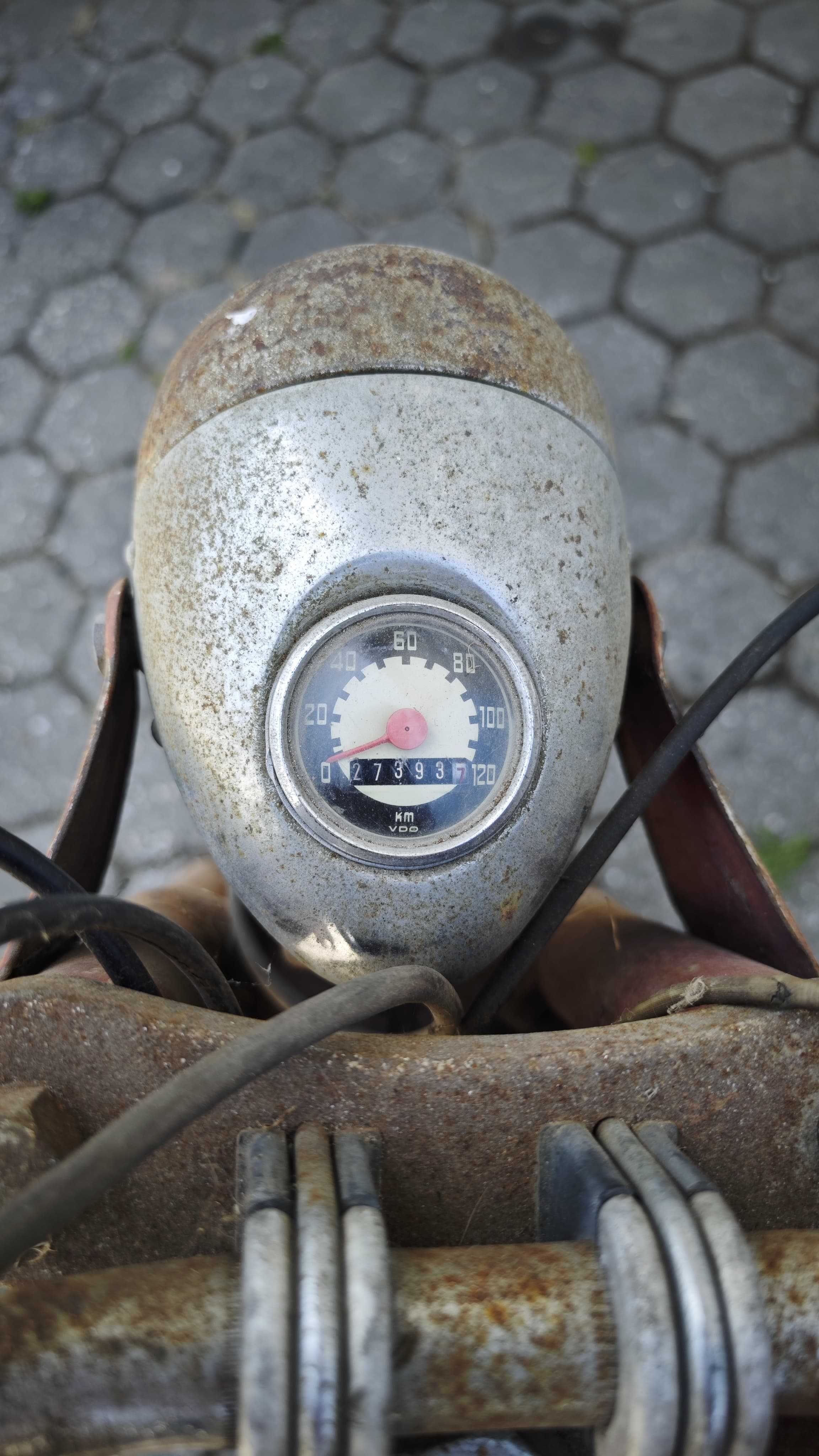 Vendo mota de marca histórica Casal K16 50cc – 273 937 km