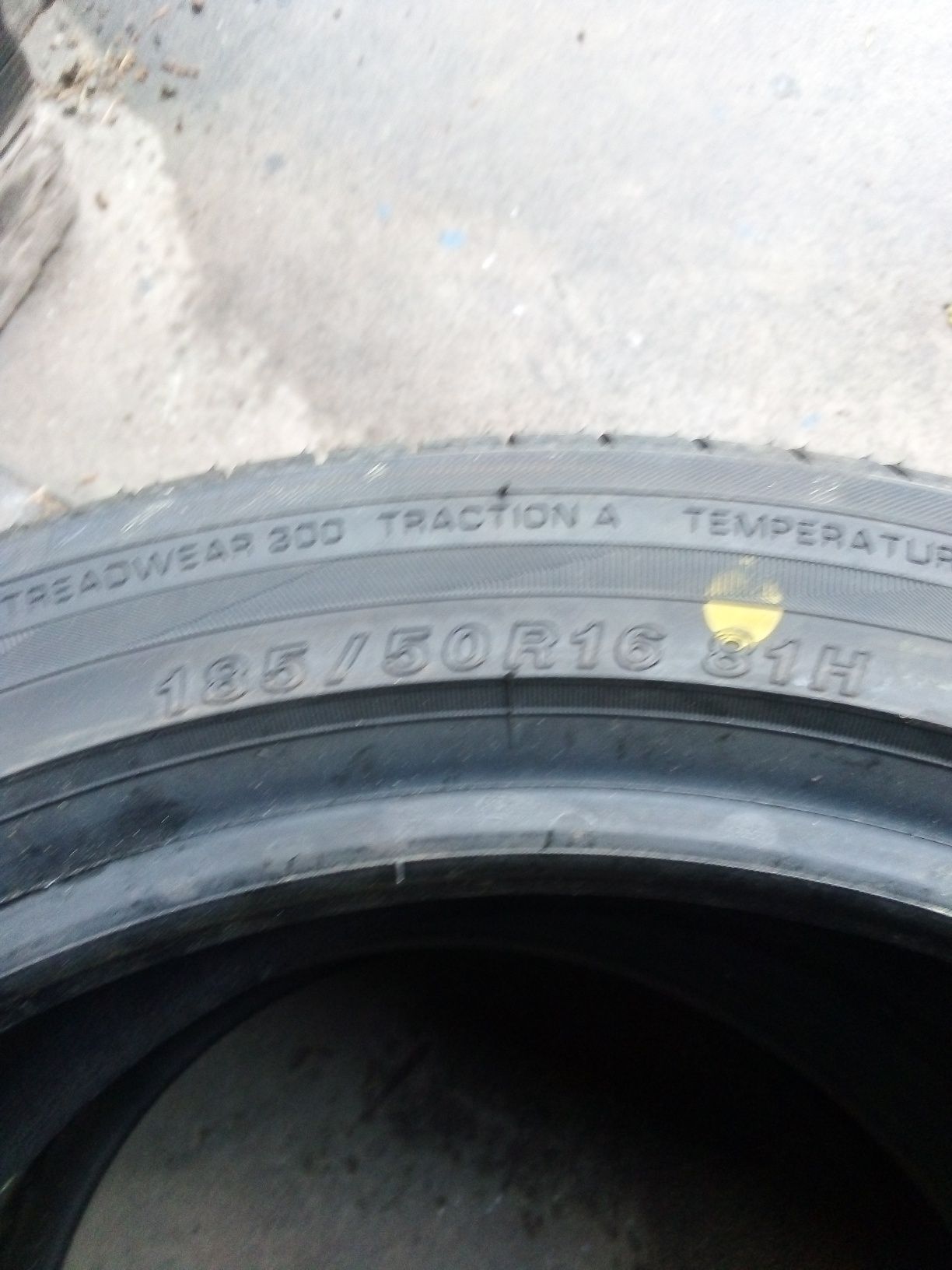 Opony nie używane  letnie cena za 2 szt. Yokohama 185/50r16