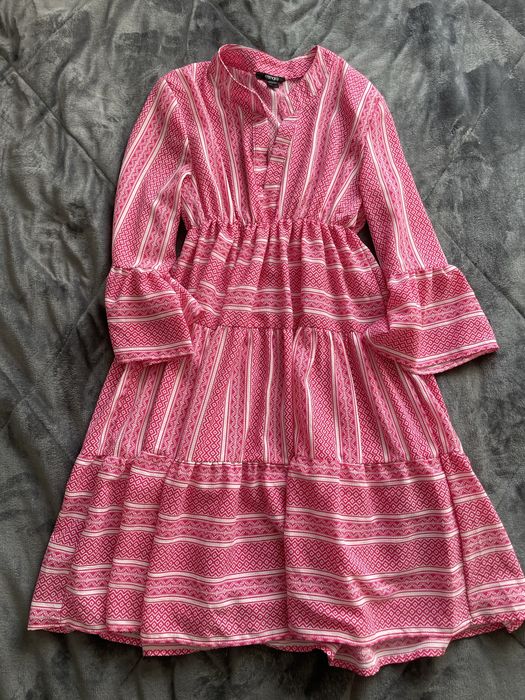 Сукні плаття по 170 грн