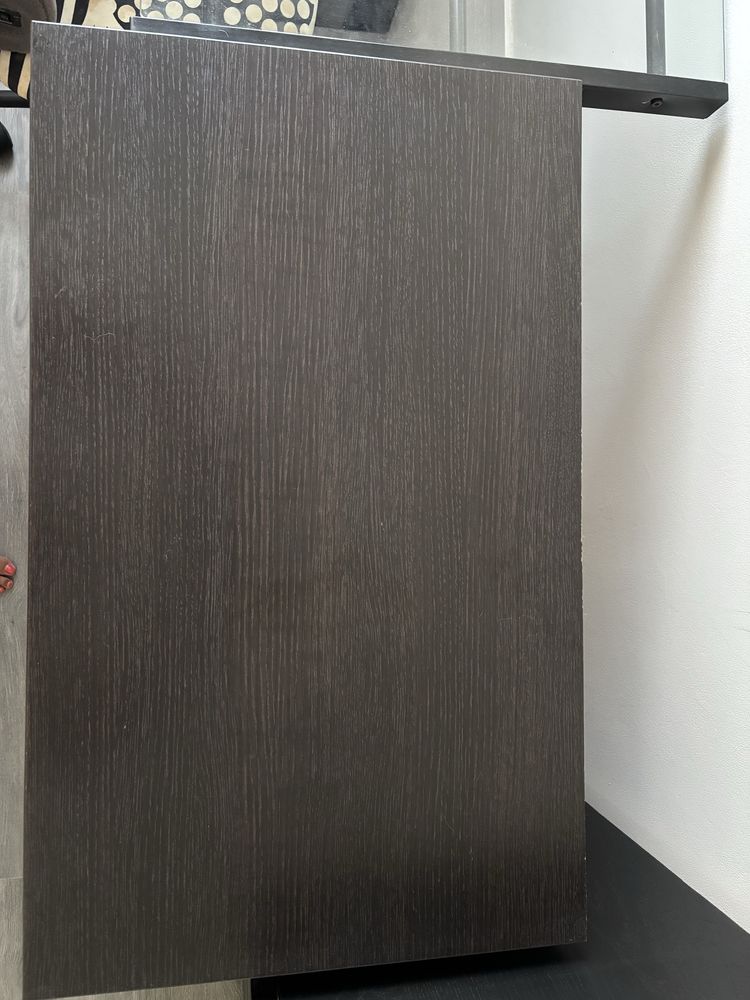 Móvel de TV IKEA TODALEN – Escuro, com Arrumação