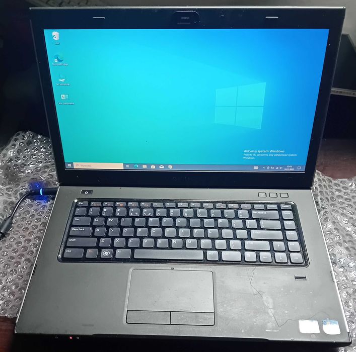 laptop  Dell Vostro 3560: Intel Core i5/8 GB DDR3/SSD