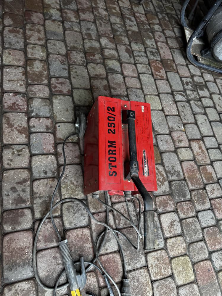Spawarka elektrodowa