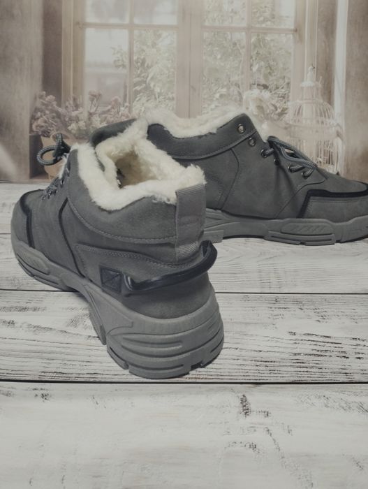 Чоловічі зимові ботінки