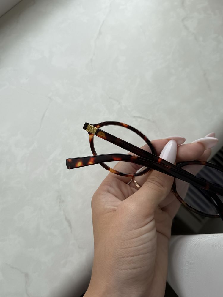 Окуляри в стилі miu miu