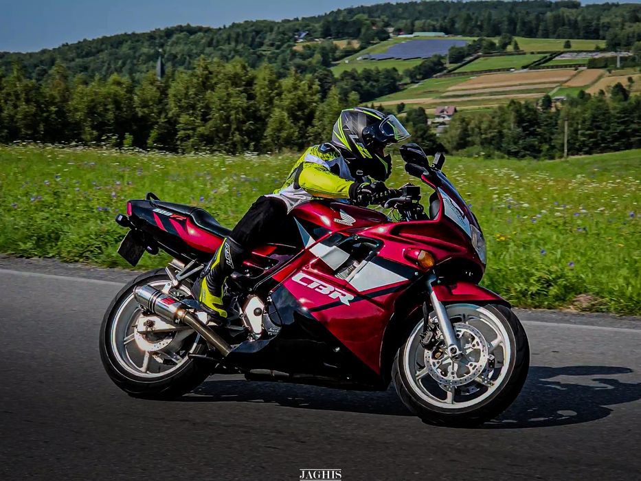 Honda CBR 600 F2