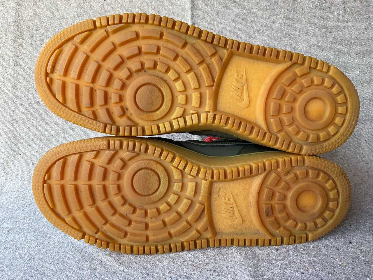 Кросовки NIKE FORCE  42р