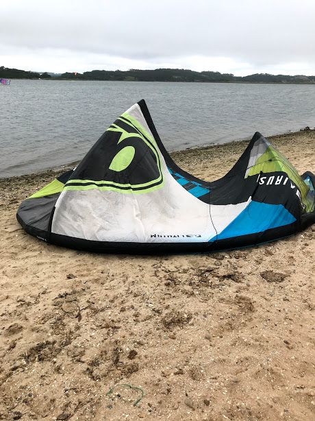 Kite Airush Lithium 12 metros c/barra