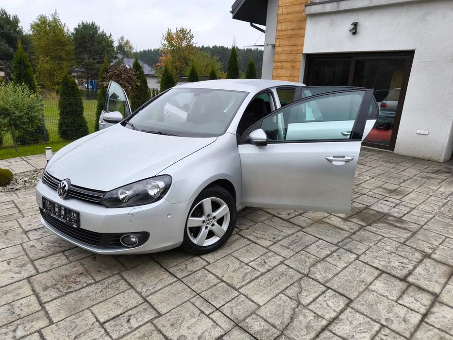 Volkswagen Golf Android Auto Navi Parktronic Asystent Parkowania Alu16 Grzane Fotele