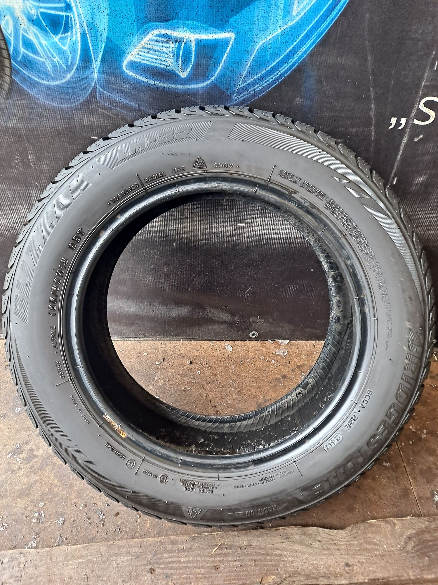 185/60/15 Opony zimowe Bridgestone ładna Para