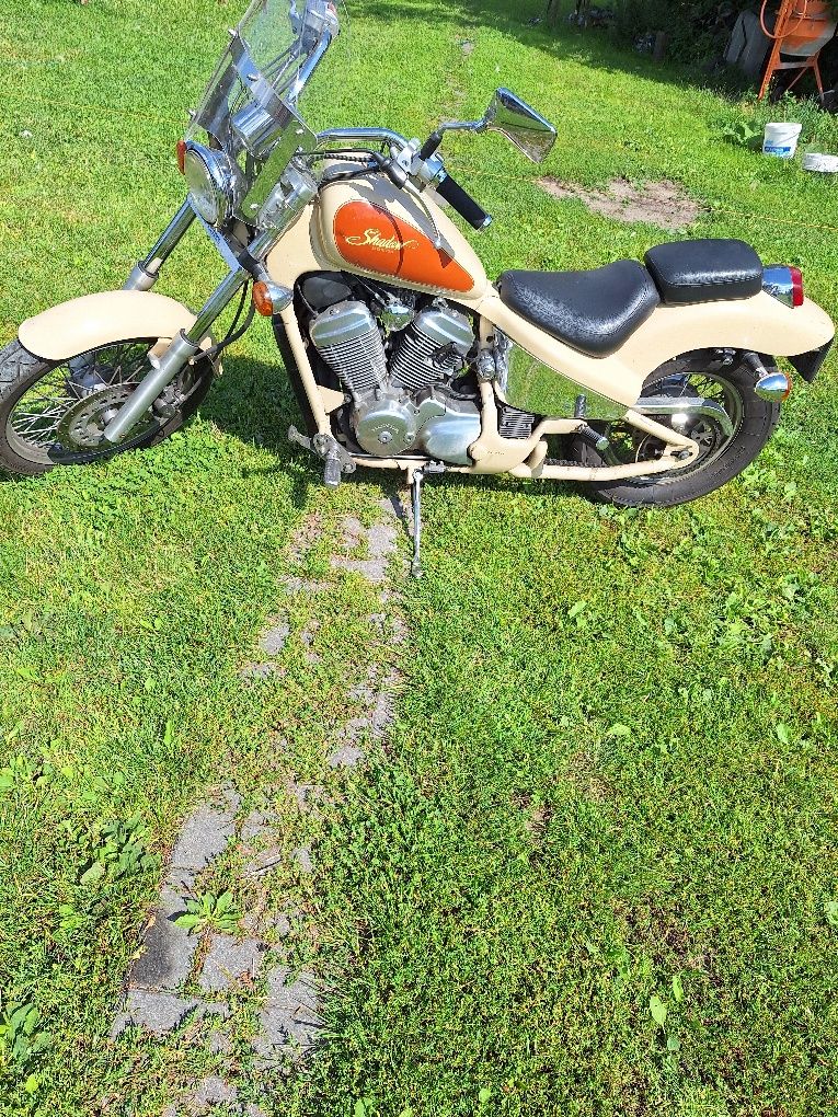 Honda Shadow Motocykl Chopper  VT 600