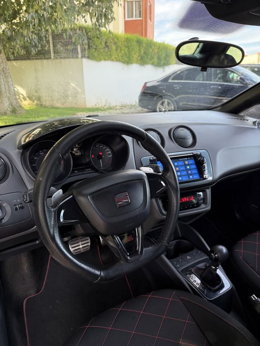 Seat ibiza cupra bocanegra 1.4 tsi 180cv