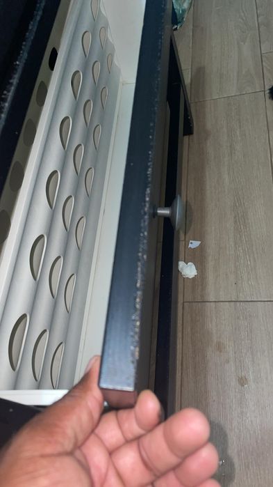 Sapateira preta ikea