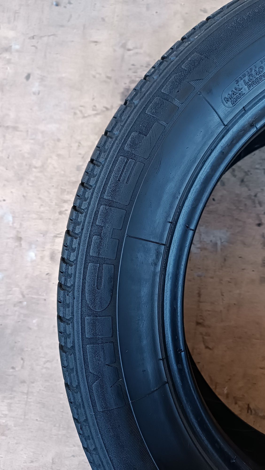 Продам шину 185/60 R14 MICHELIN