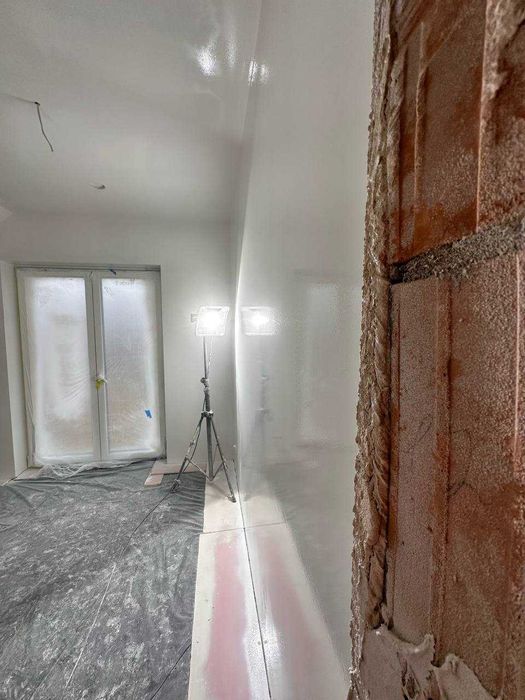 Gładzie ,szpachlowanie, malowanie natryskowe. Kompleksowe wykończenia