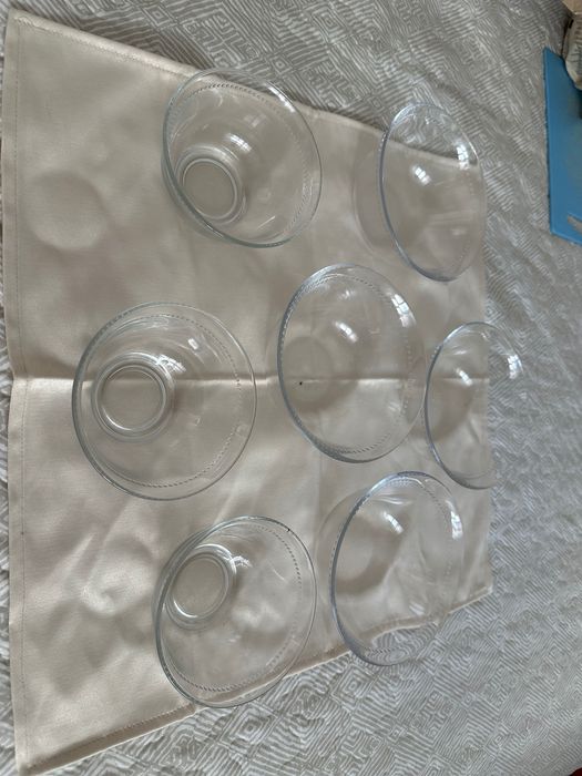 taças novas de vidro transparente  - 11 e 13 cm