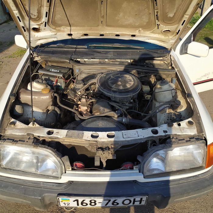 Ford sierra 1.6 1989р