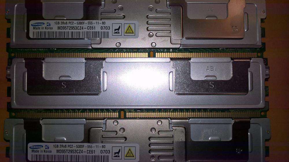 Samsung Memoria de Servidor 1Gb Ddr2 a 5300F (667Mhz) - Usado OK