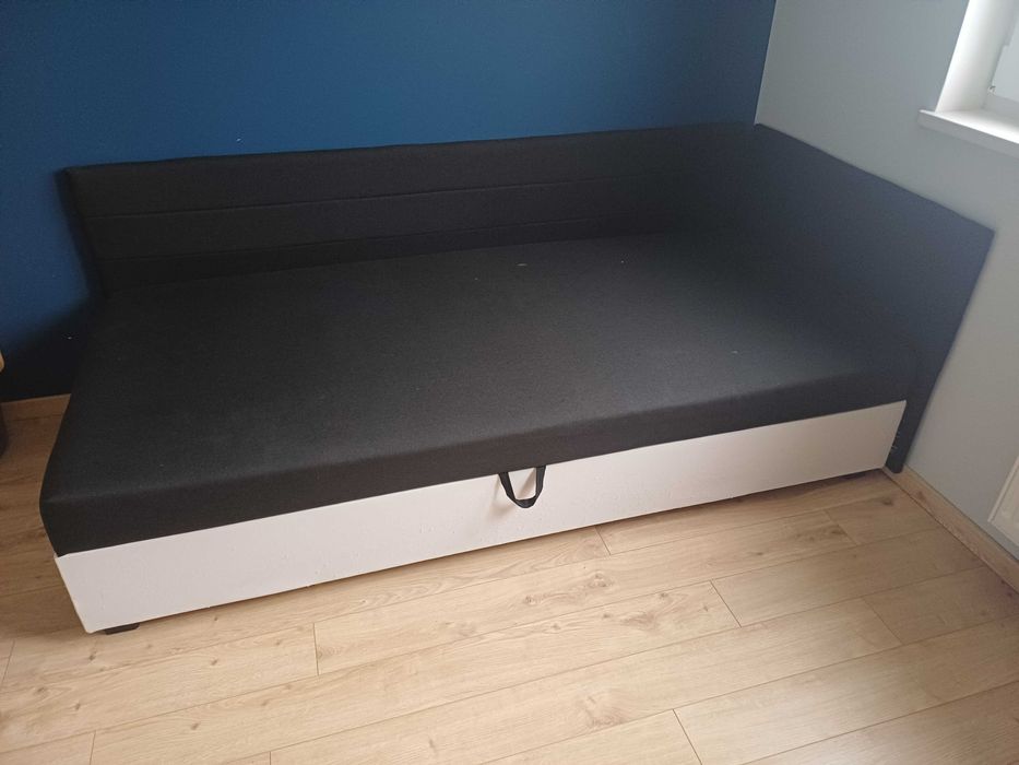 Tapczan młodzieżowy