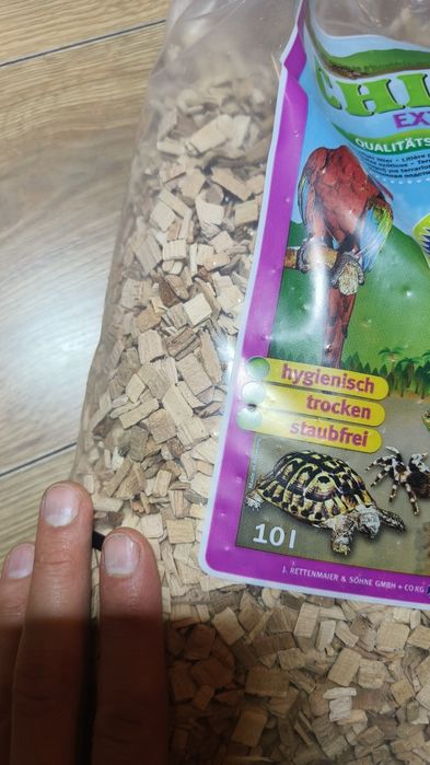 Chipsi Extra Zrębki Bukowe do Terrarium Klatki 2,8kg 10L ; XXL 4-16mm