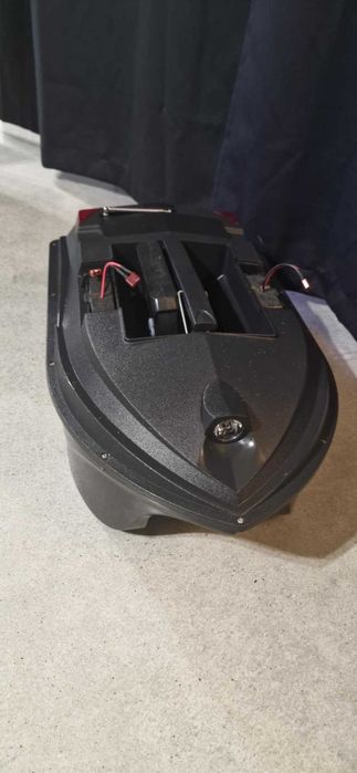 Łódka zanętowa TL380E