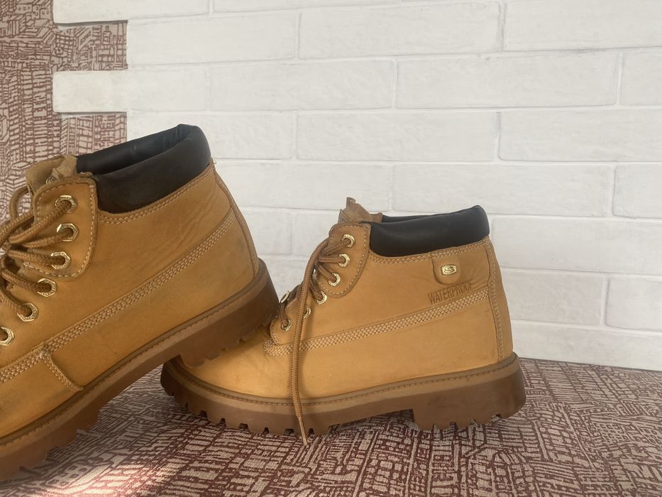 Оригинальные.Кожанные водонепроницаемые ботинки  SKECHERS