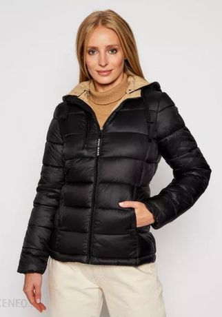 Зимова жіноча куртка фірми Pere Jeans (оригінал)