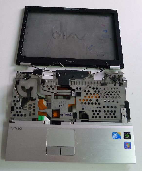 Tenho para venda diverso material de portáteis Sony Vaio de vários mod