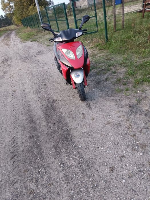 Skuter 70 cc stan bardzo dobry.