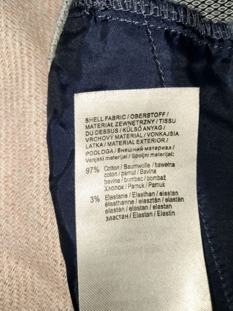 Костюм спідниця та жакет.
