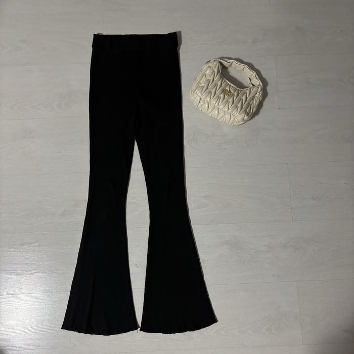 Czarne legginsy szerokie spodnie nogawki S materiałowe Asos prążkowane