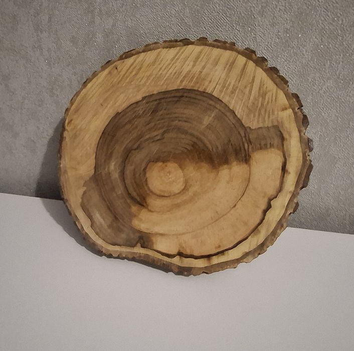 Винний Столик .стіл з ніжками