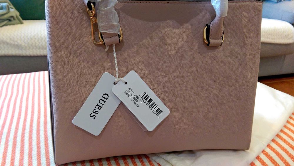 Mala senhora guess como nova