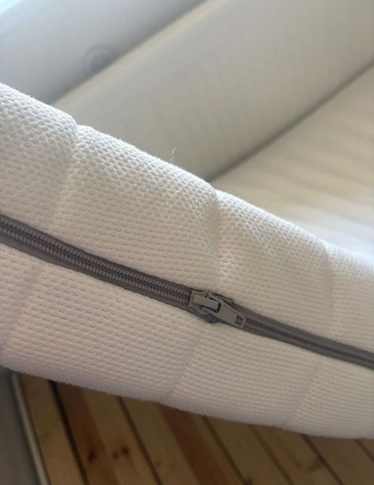 Cama individual/casal Hemnes ikea em branco