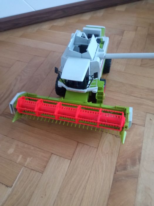 Kombajn maszyna rolnicza zabawka