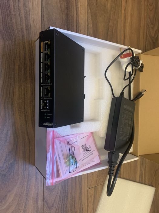 POE Switch Комутатор Dahua DH-PFS3106-4ET-60