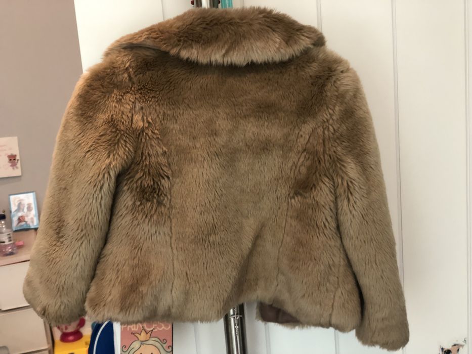 Casaco de pelo Benetton 4 anos como novo