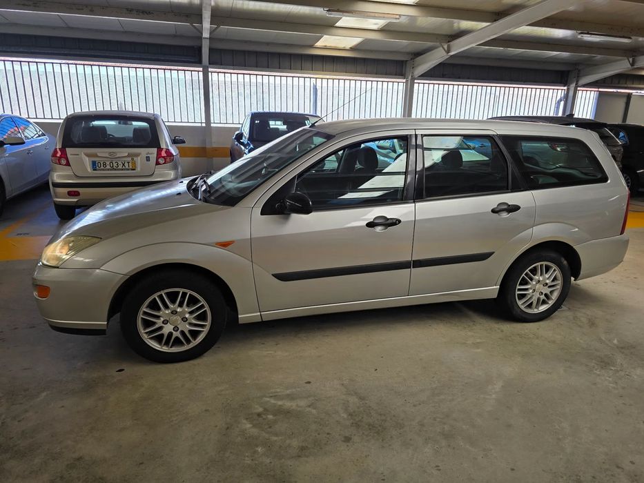 Ford Focus SW 1.4 Ambiente