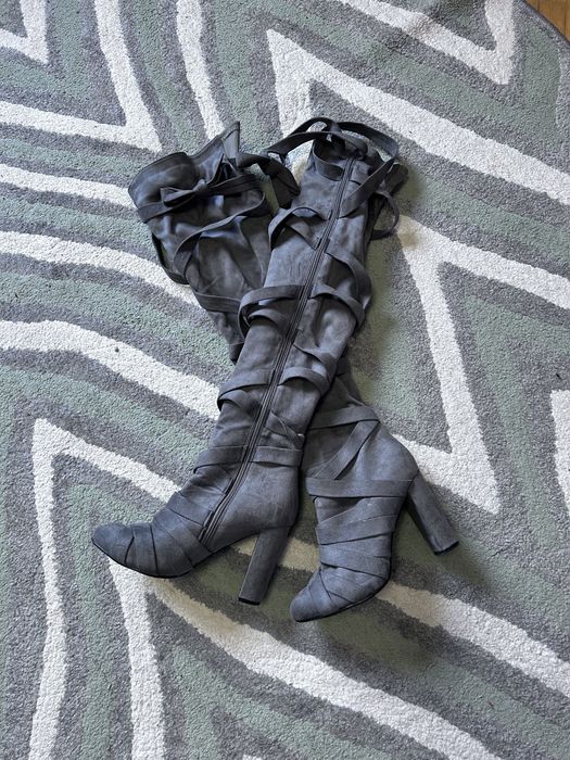 Ботфорти Ботфорд сапоги prettylittlething zara