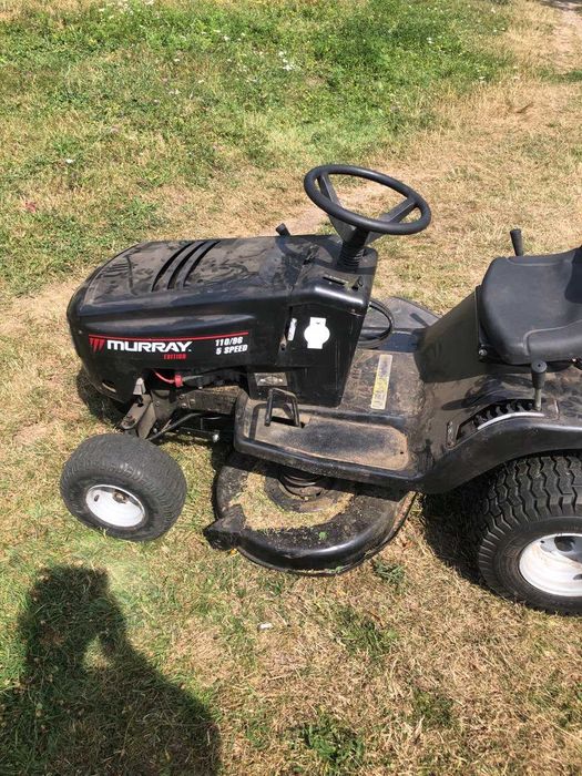 Трактор для  косіння трави