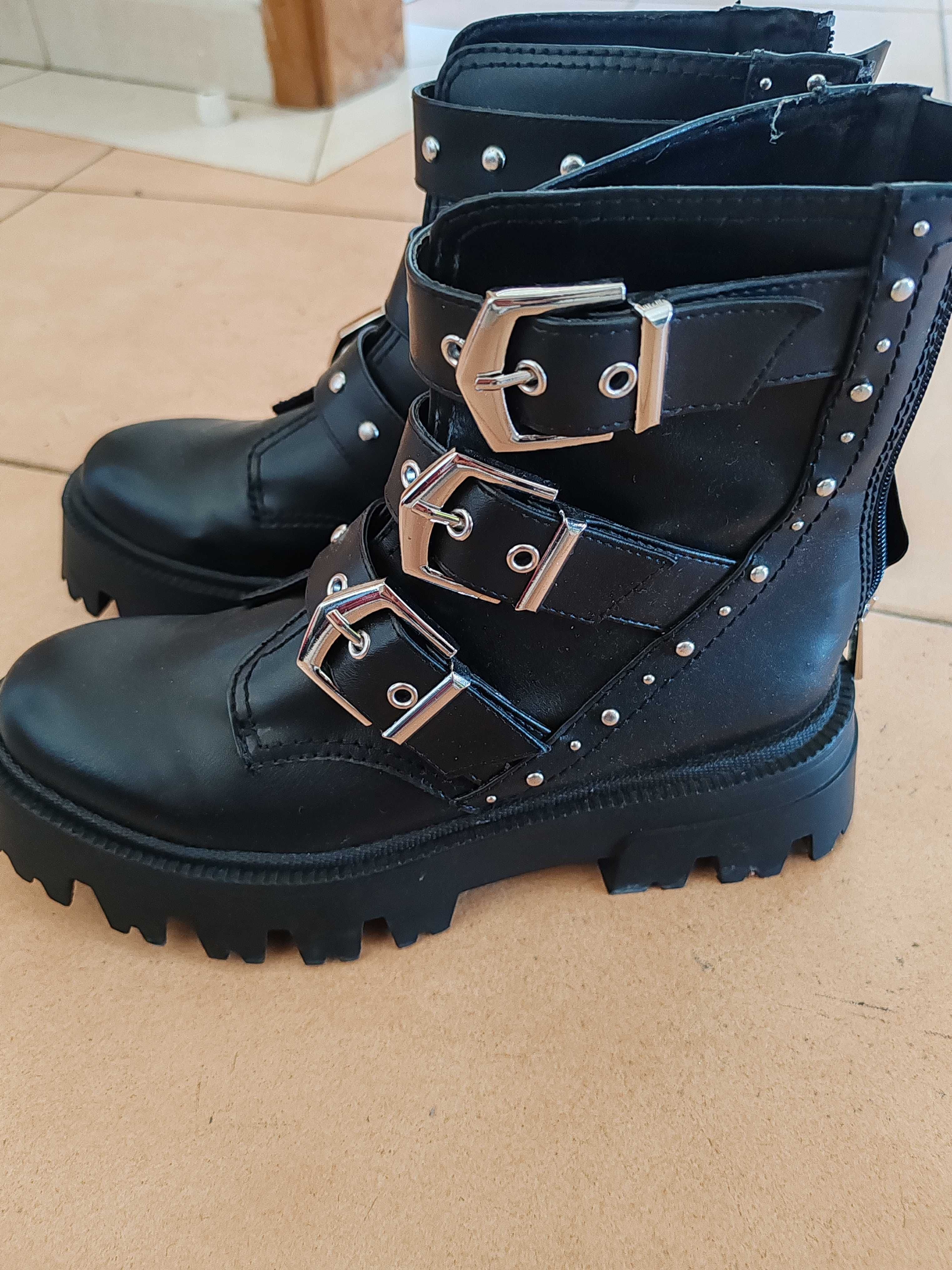 Botas novas usadas 1 vez