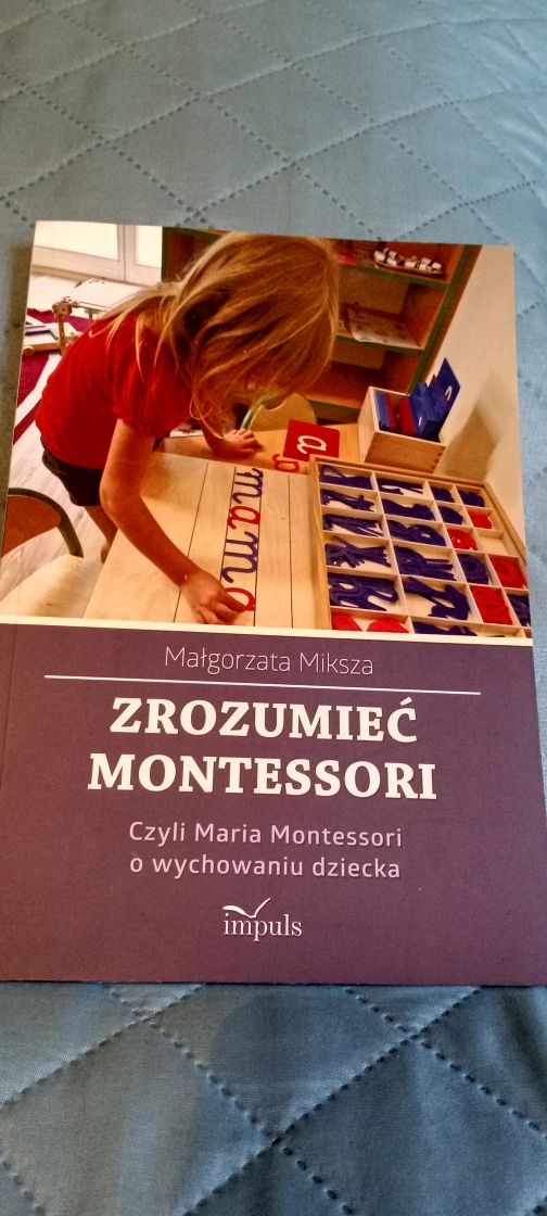 Zrozumieć Montessor książka