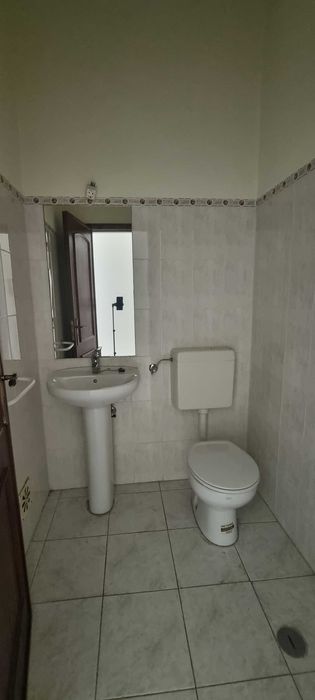 Vendo Escritório em Carcavelos junto à A5