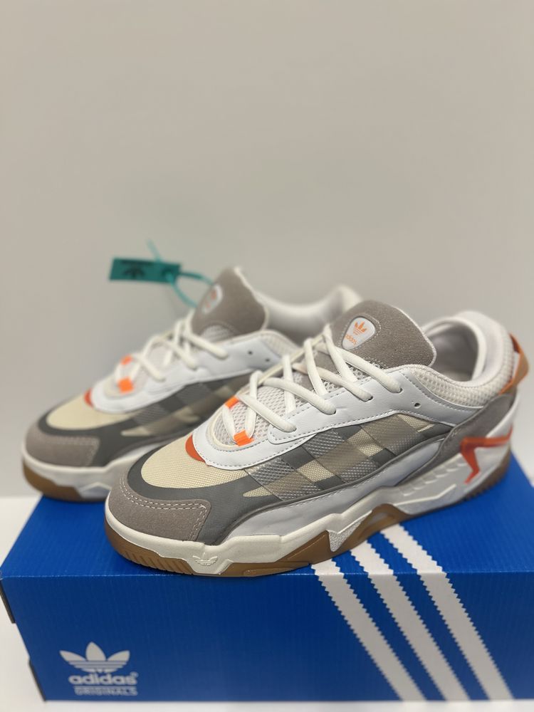 Кросівки чоловічі Adidas