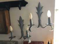 Dois apliques em ferro vintage, cinza, vintage.Bom estado